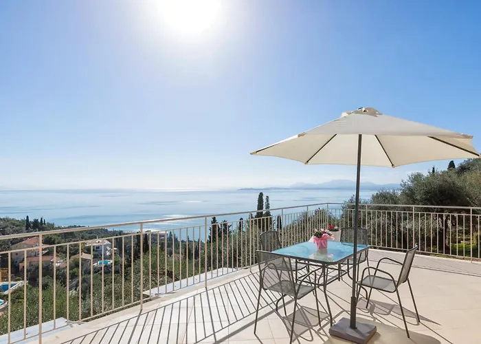 Luna Apartments Corfu