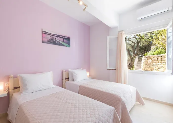 Luna Apartments Corfu